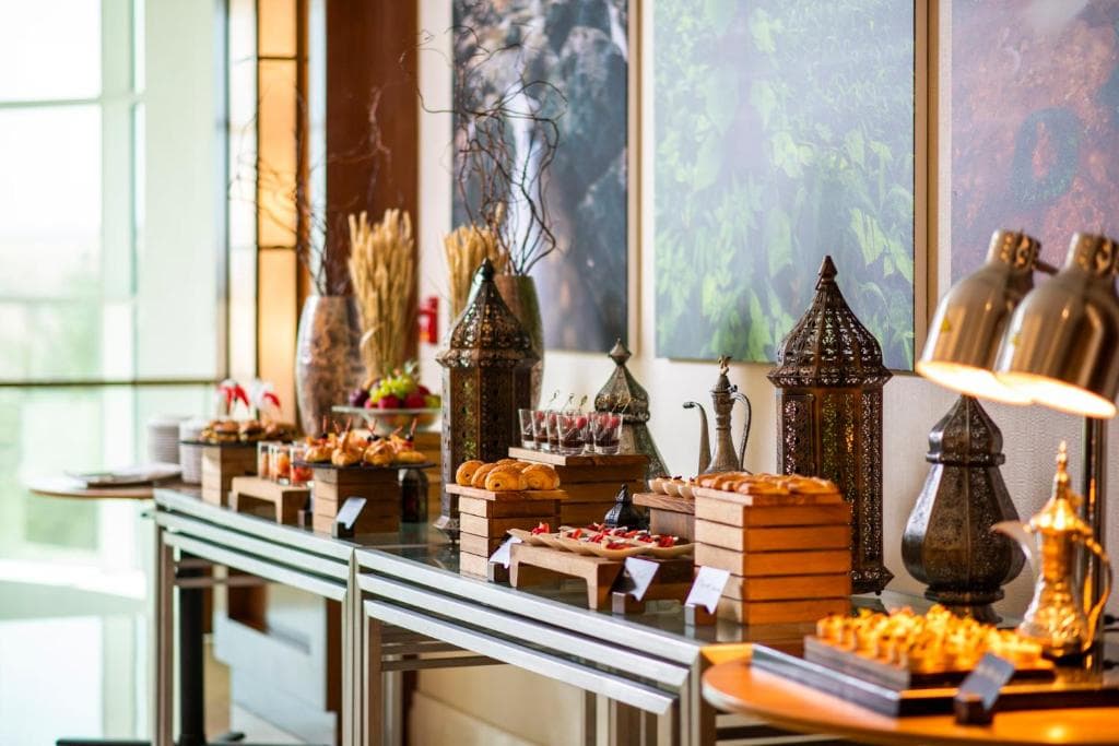 Crowne Plaza Muscat OCEC extended gallery 4