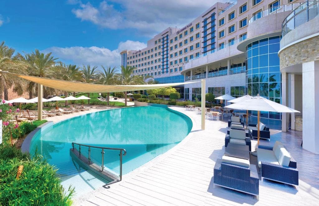 Crowne Plaza Muscat OCEC extended gallery 5