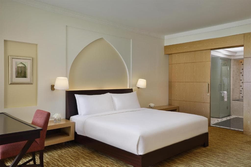 Hilton Muscat Al Bandar extended gallery 3