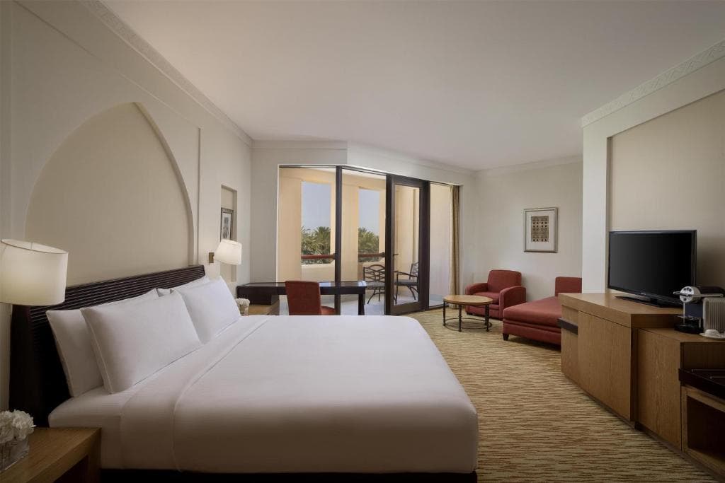 Hilton Muscat Al Bandar extended gallery 4